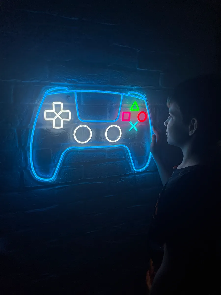 Неоновый светильник Геймпад Play Station, фото 2